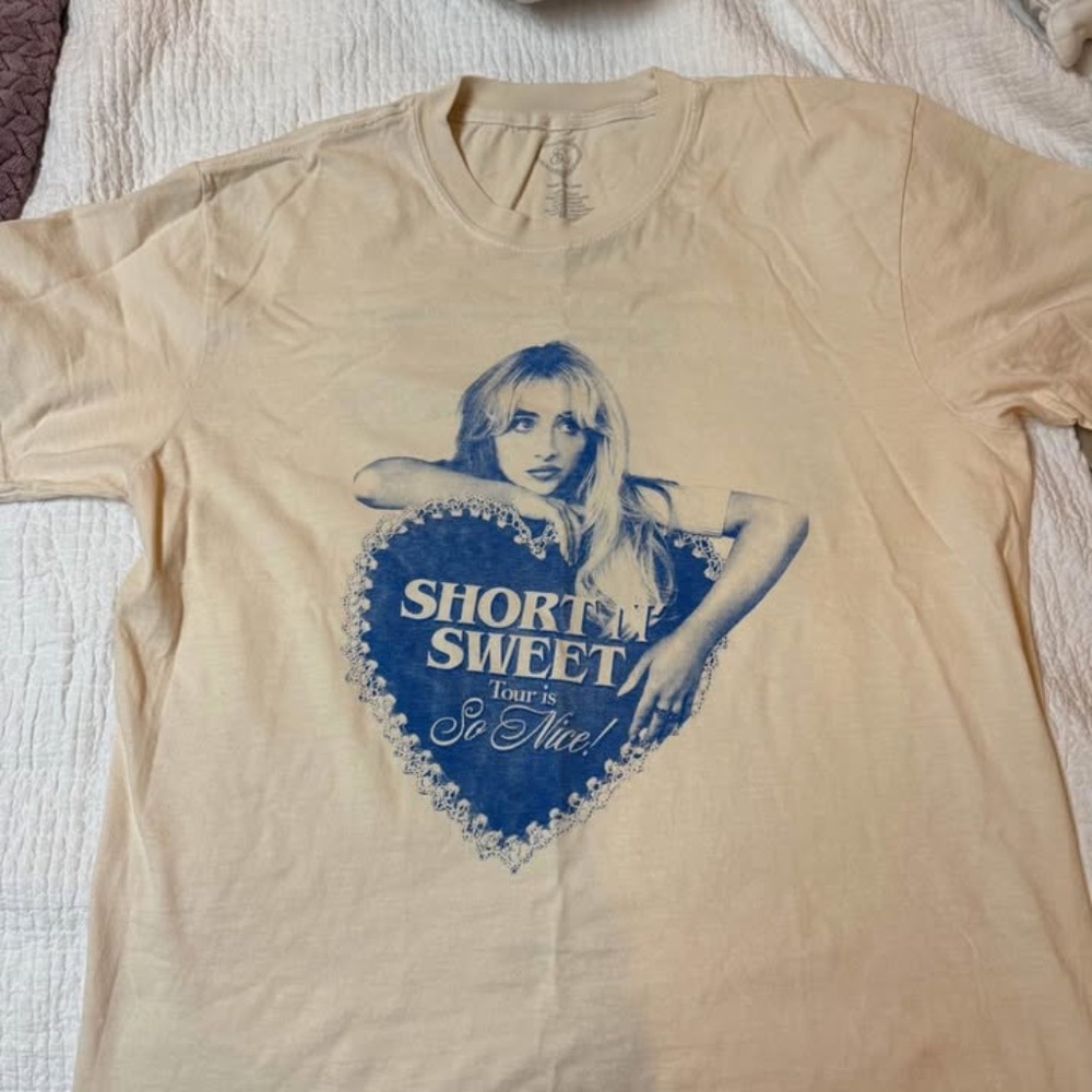 Sabrina carpenter tour tee